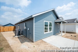 Building Photo - 8511 Opal Pl