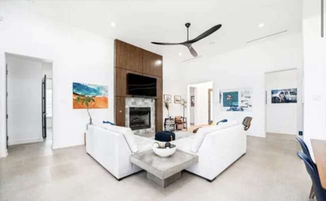 Building Photo - Beautiful 2020 Parade Home in Escondido Ranch
