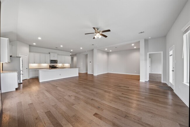 Building Photo - 18102 Humber River Ln