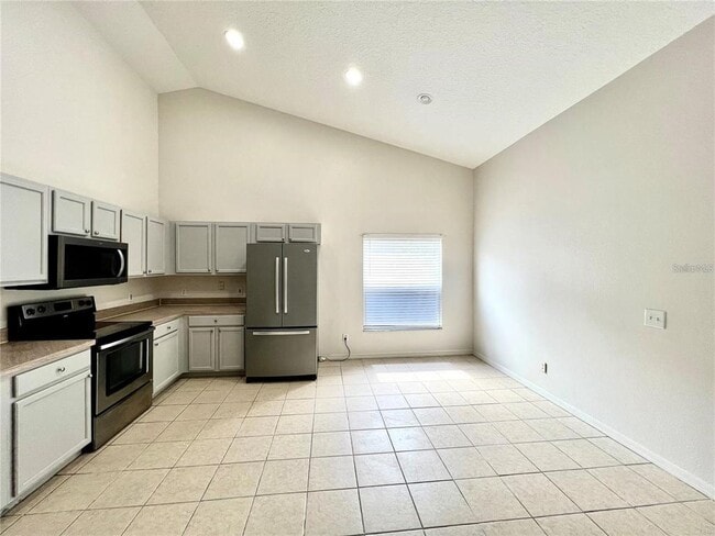 Building Photo - 1140 Cedarwood Way