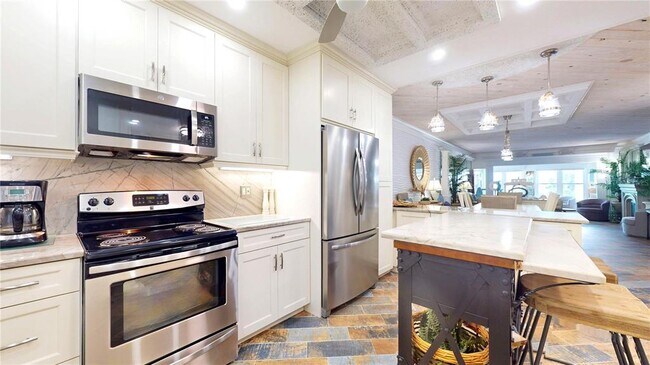 Building Photo - 4950 Gulf Blvd