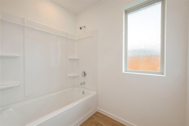 Building Photo - 3106 Elm Br Dr