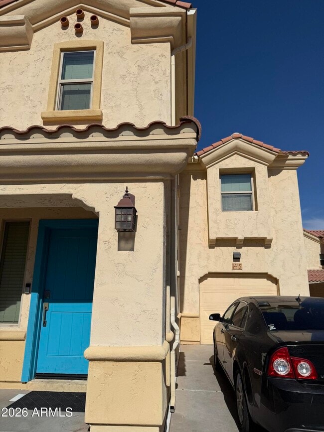 Building Photo - 1415 S Terrace Rd