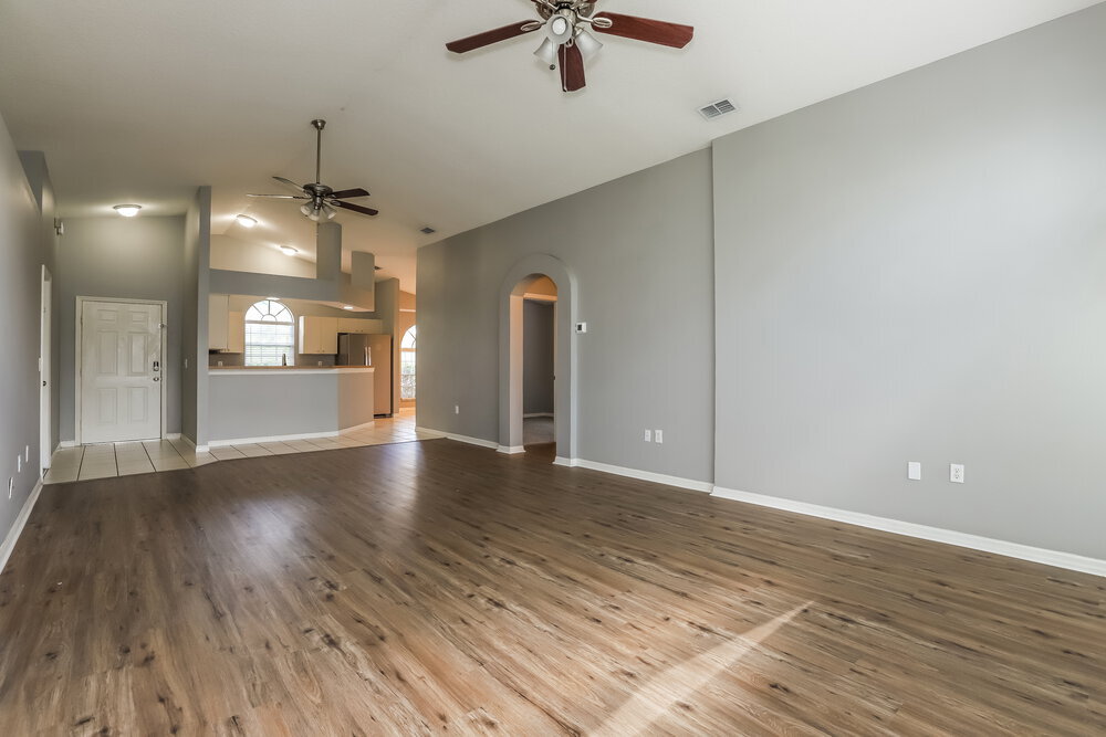 Building Photo - 543 Emerald Cove Loop