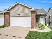 Building Photo - Bellevue Ranch Townhome