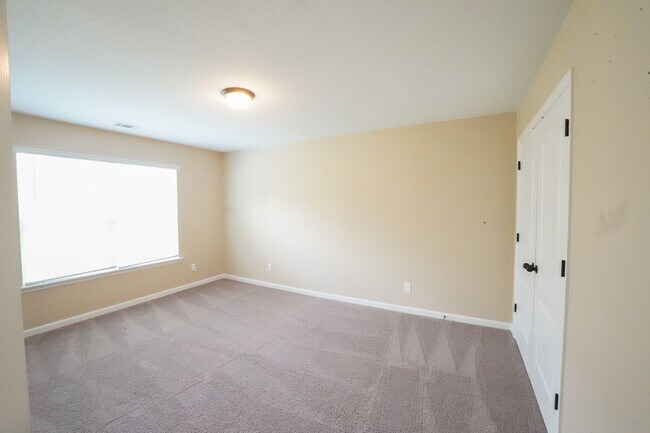 Building Photo - Available Now!