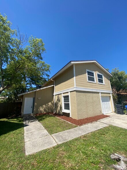 Primary Photo - 5109 Burnside Ct