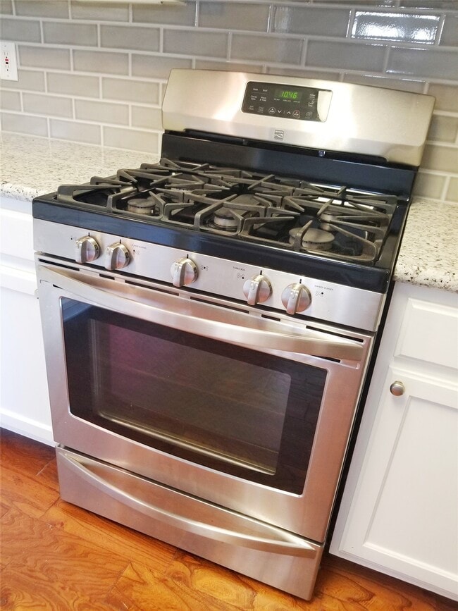 Building Photo - 7207 Brockington Dr