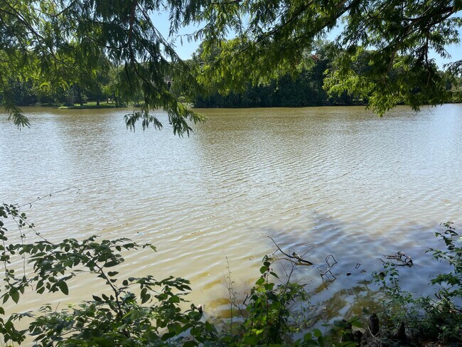 Building Photo - College Station - Lake Front Property - 3 bedroom / 1.5 bath - 2 story Home