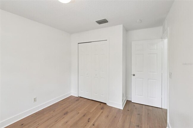 Building Photo - 9225 Stone River Pl