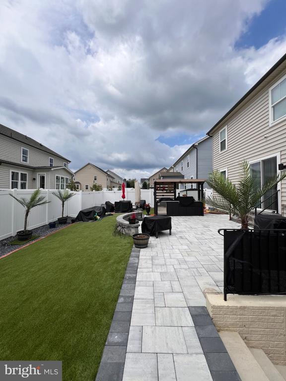 Building Photo - 9867 Selkie Ln