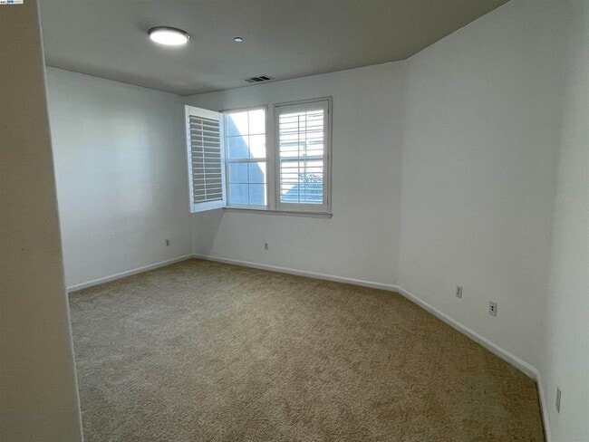 Building Photo - 1503 Jetty Dr