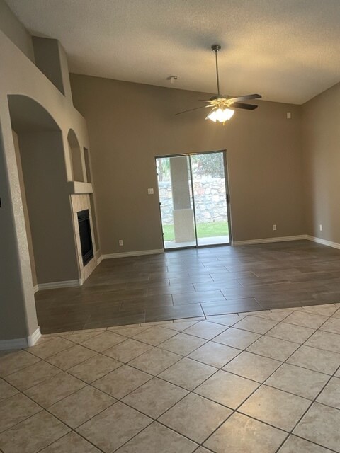 Building Photo - 13742 Paseo Verde Dr