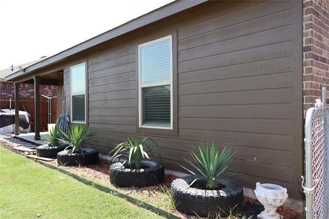 Building Photo - 801 Alton Dr