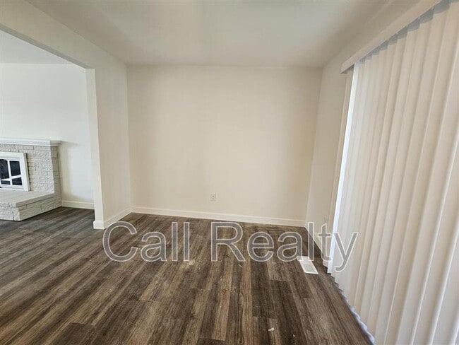 Building Photo - 1724 N Lee St