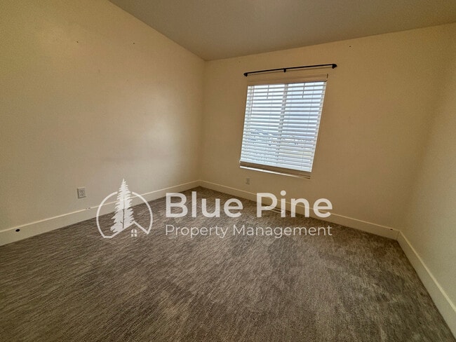 Building Photo - 6879 Bedford Ave