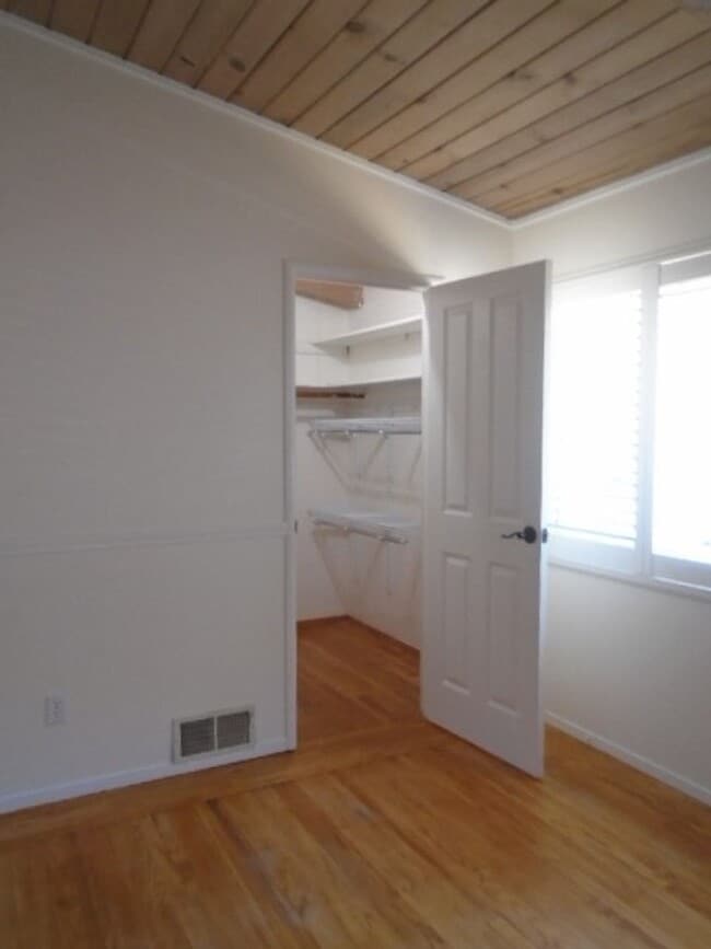 Building Photo - Nor Cal Realty, Inc. 3 BD 2 BTH House