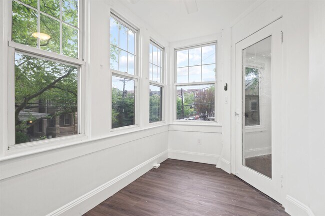 Building Photo - 56 Highwood Terrace