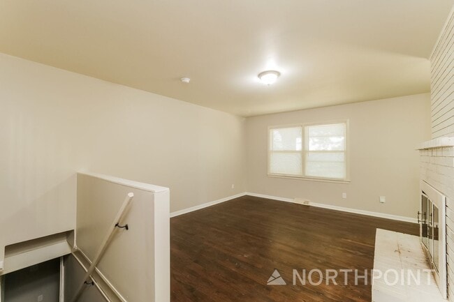 Building Photo - 3 BR/2BA | Newly Renovated Single Family Home | 1-Car Covered Parking | Gated backyard