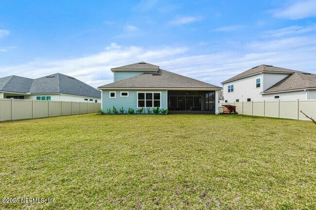 Building Photo - 113 Daymark Ln