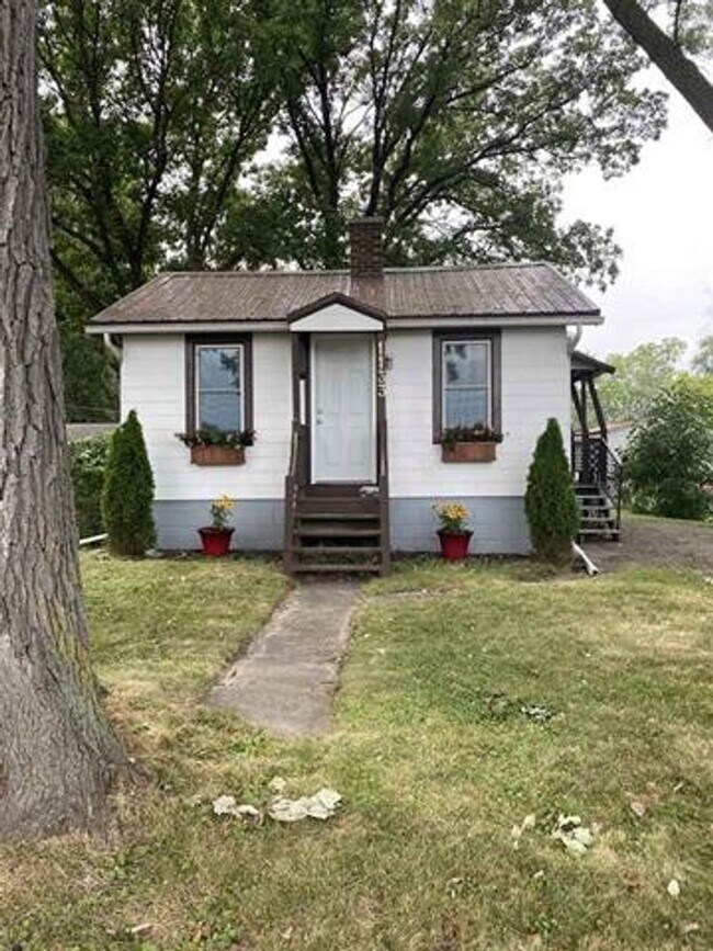 Primary Photo - 1133 Lincoln St