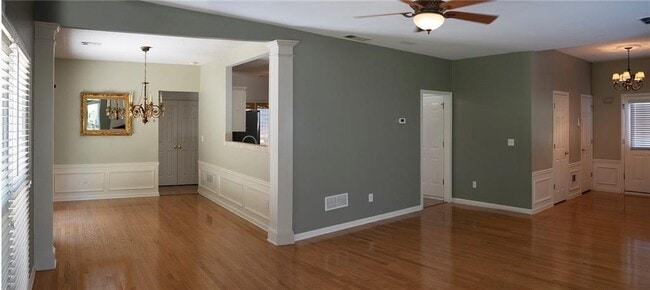 Building Photo - 9935 Barston Ct
