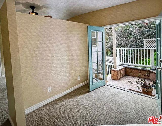 Primary Photo - 1552 Crater Ln