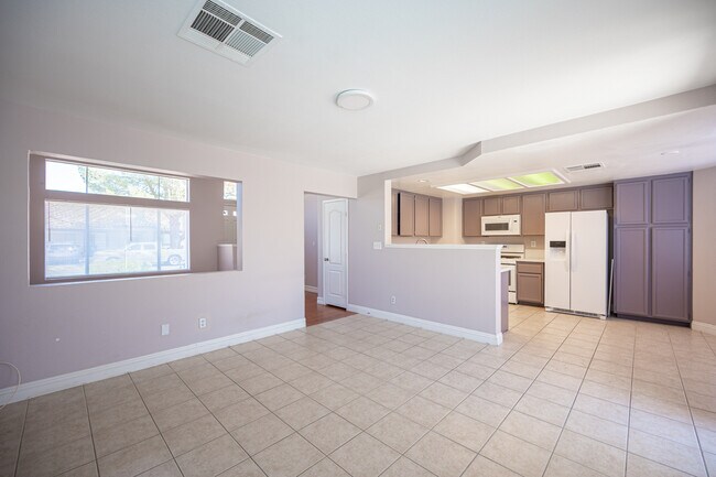 Building Photo - 1775 Walingwood Dr