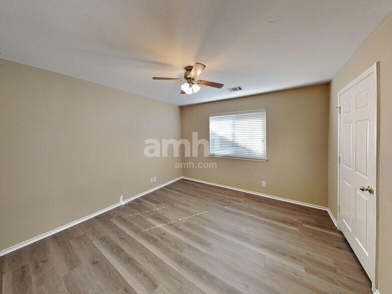 Building Photo - 109 Cowboy Trail