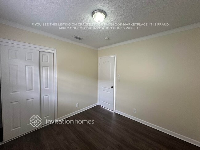 Building Photo - 3300 NW 96th Ave