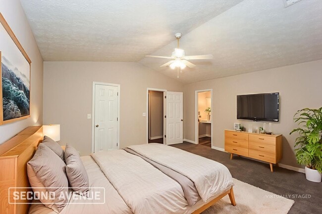 Building Photo - 6614 Rebecca Lou Ln