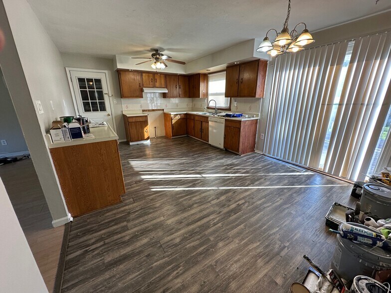 Kitchen (appliances available upon request) - 2139 Westside Dr