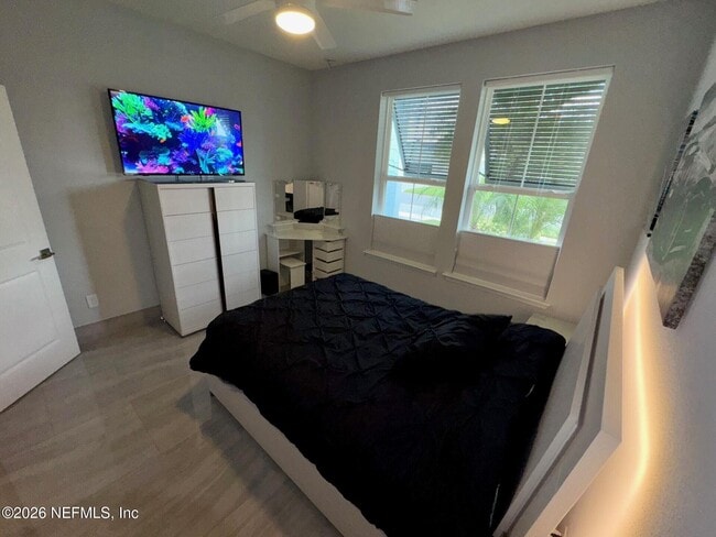 Building Photo - 163 Pine Forest Ct