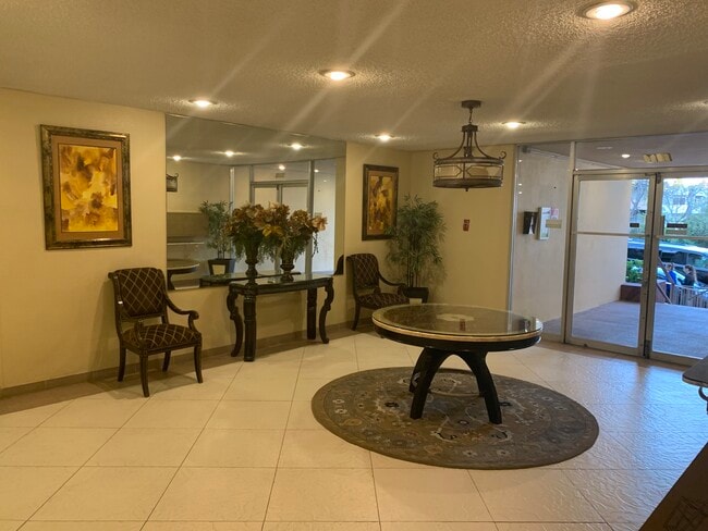 Lobby Area - 1841 N Fuller Ave