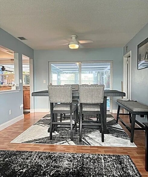 Building Photo - 200 Fireside Ct
