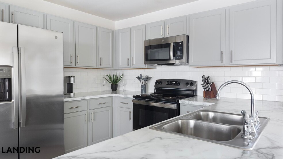 Building Photo - 2701 N 23rd St