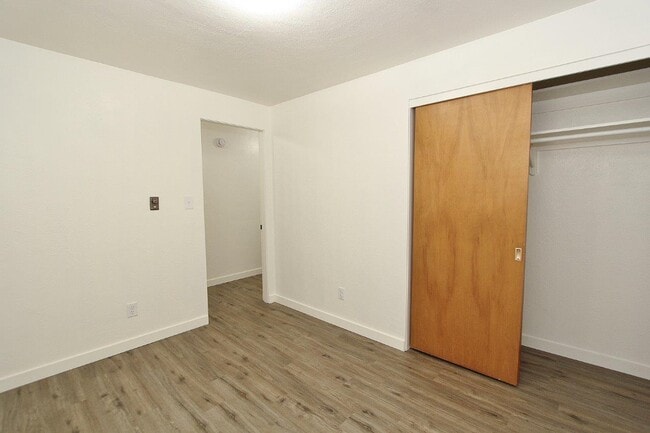 Building Photo - 1407 Ellis Ave