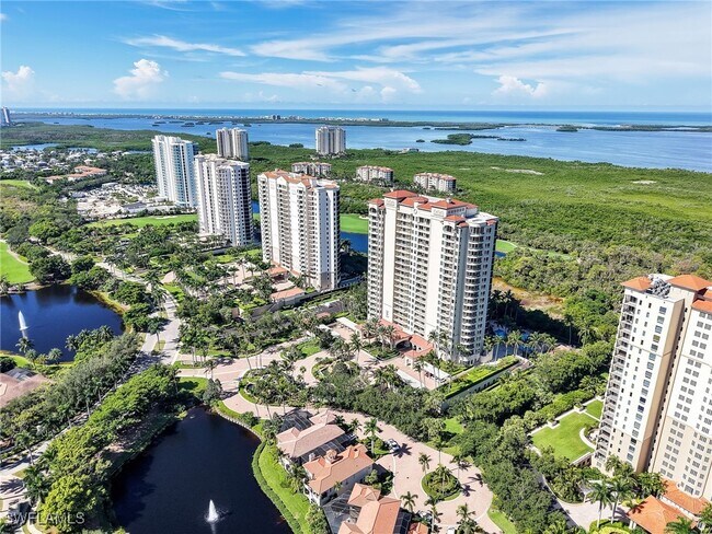 Building Photo - 23750 Via Trevi Way