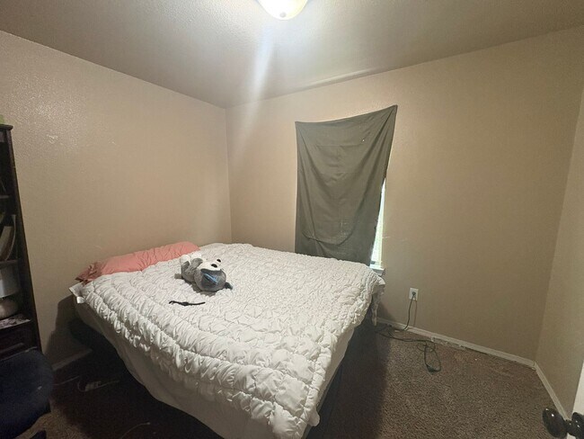 Building Photo - HOME FOR RENT IN ANTHONY TEXAS