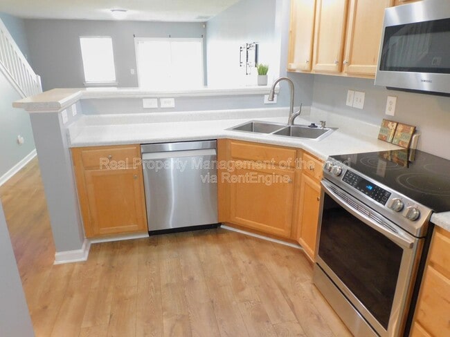 Building Photo - 144 Bridford Downs Dr