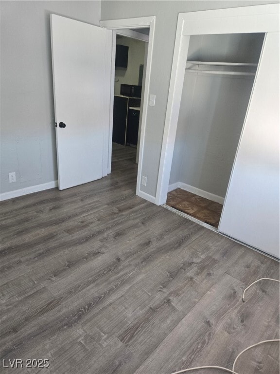 Building Photo - 409 W Van Buren Ave