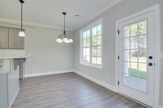 Building Photo - 302 Huntley Loop