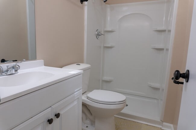 Building Photo - 2708 E Antler Dr