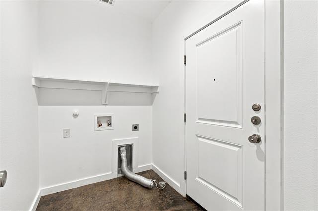 Building Photo - 104 E Forest Ave