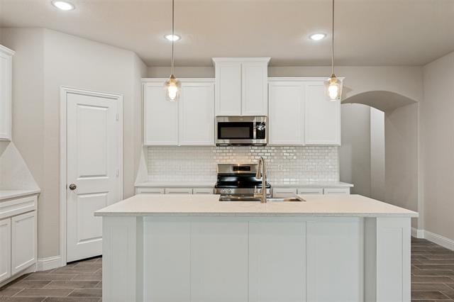 Building Photo - 5520 Goodman Ave