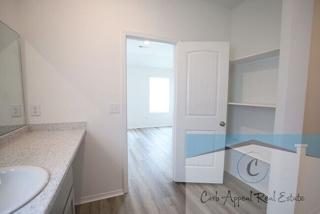 Building Photo - New construction in Jonesboro - beautiful 4 bed / 2 bath home - Valley View!!