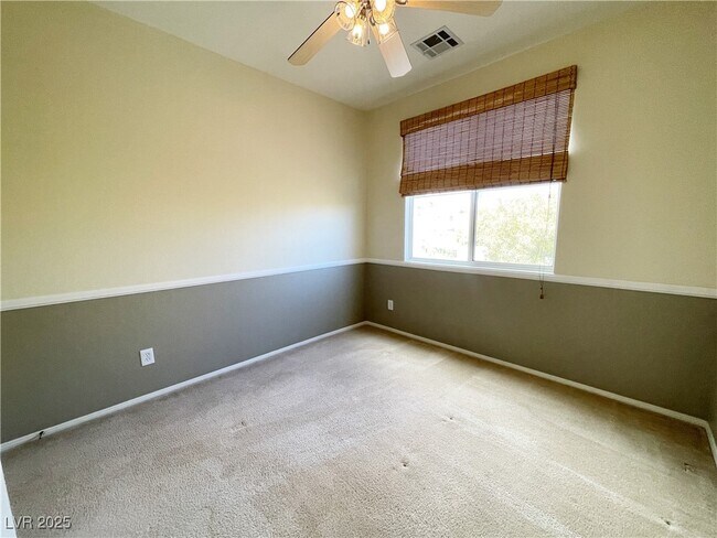 Building Photo - 11761 Del Sur Ave