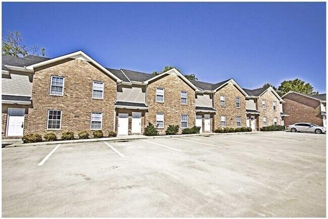 Primary Photo - 2 Bedroom 1.5 Bath Townhome