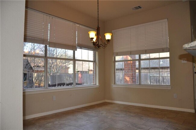 Building Photo - 19112 Ventana Ct