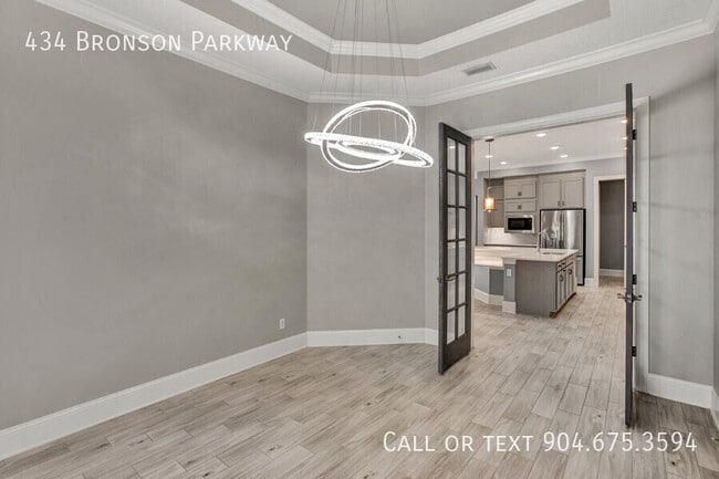 Building Photo - 434 Bronson Pkwy